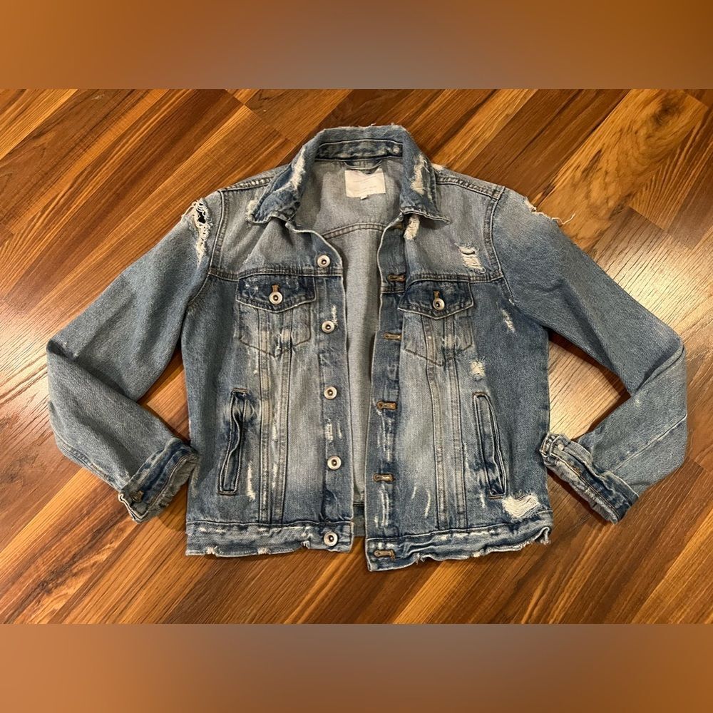 Zara Distressed Denim Blue Jean Jacket medium